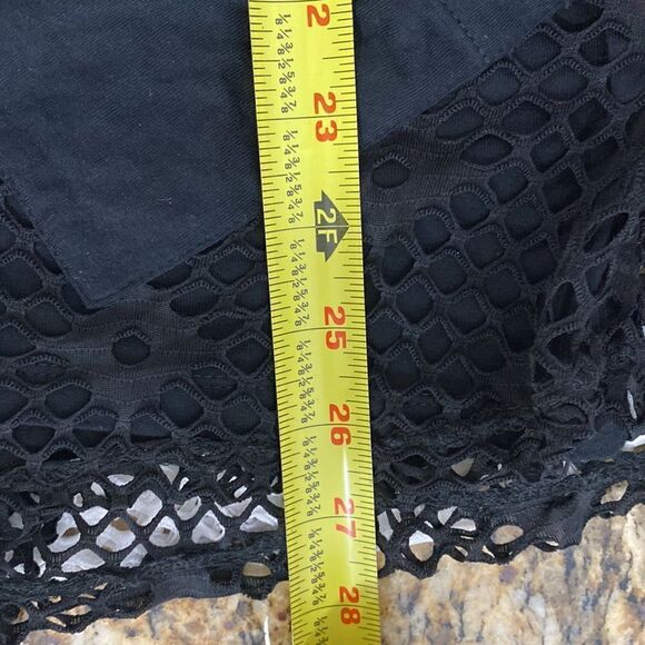 2/$18 White & Black Decorative Buttons Pullover Top, size M - Picture 6 of 6